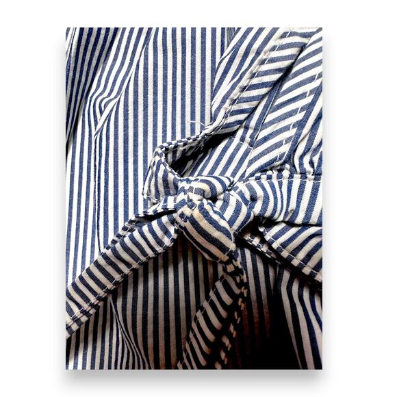 A&F Navy + White Striped Off-Shoulder 3/4 Tie-Sleeve Blouse Size Small - Picture 8 of 9